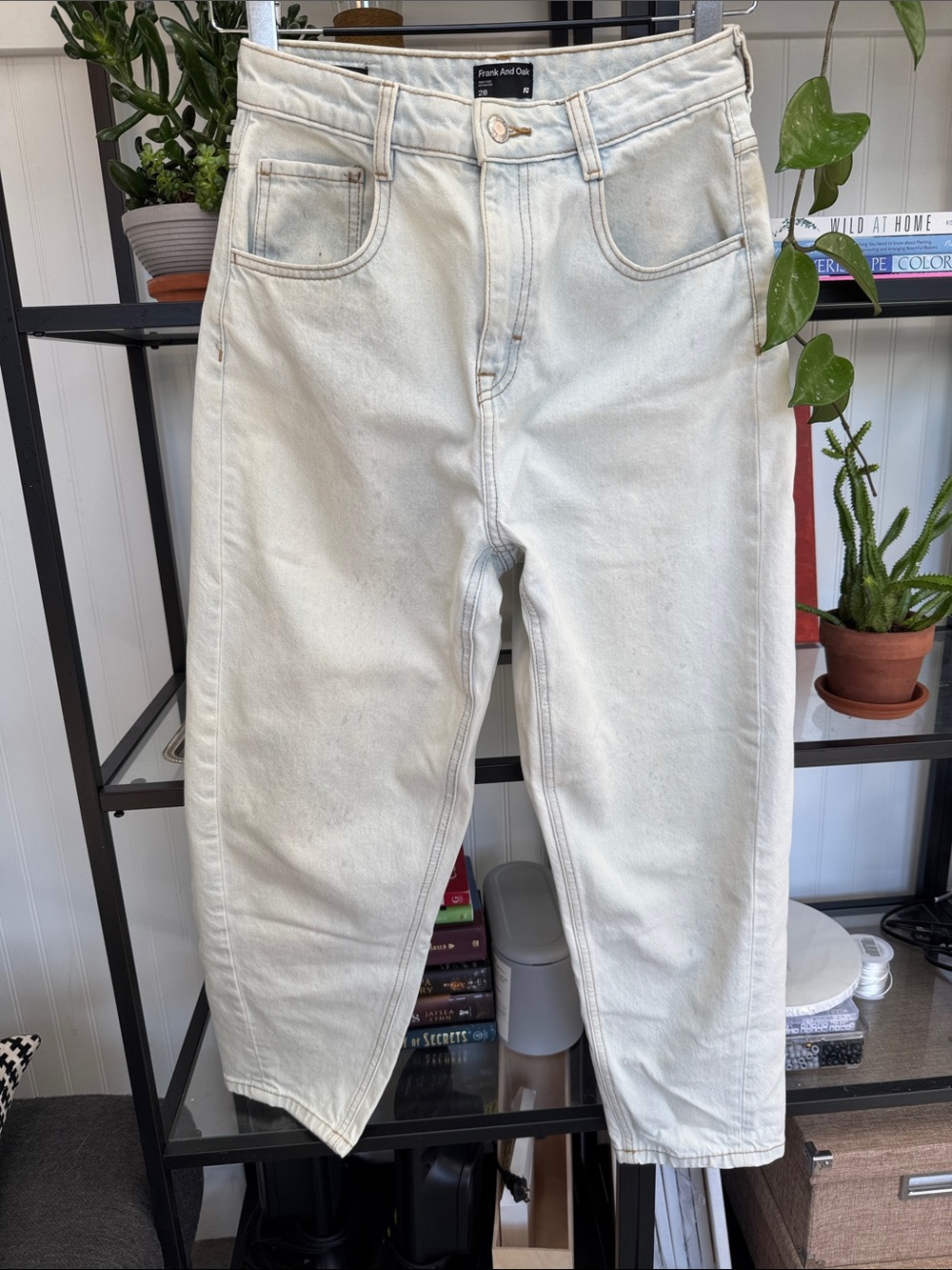 Frank & Oak Linda Balloon Jeans, light blue wash, size 28 waist